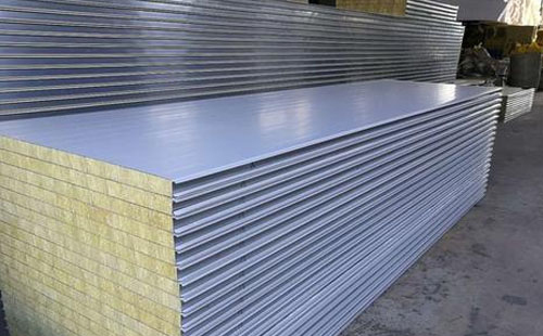 岩棉城西彩钢夹芯板的独特性能