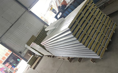 城西彩钢夹芯板安装常见问题与解决方案 城西彩钢夹芯板安装常见问题与解决方案